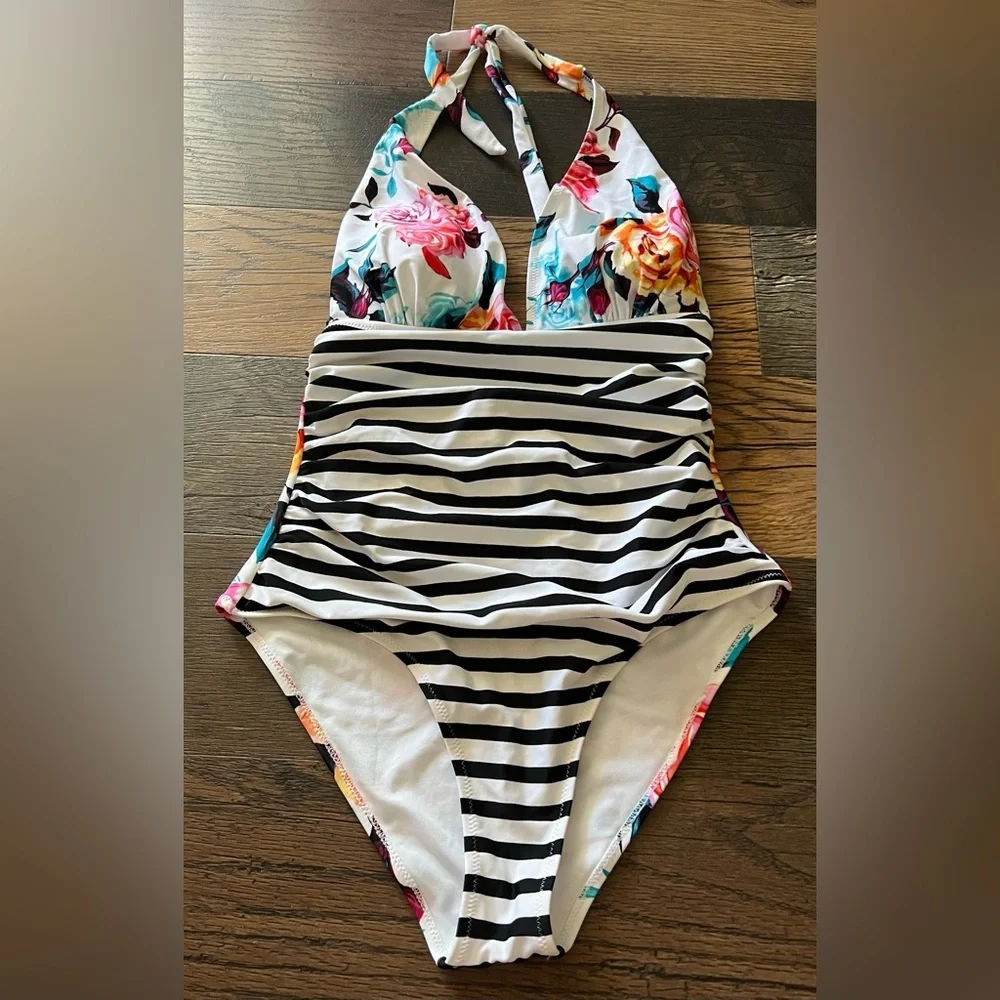 CUPSHE Bold Floral and Stripe Halter
One Piece Swimsuit NWT!! - Picture 4 of 12